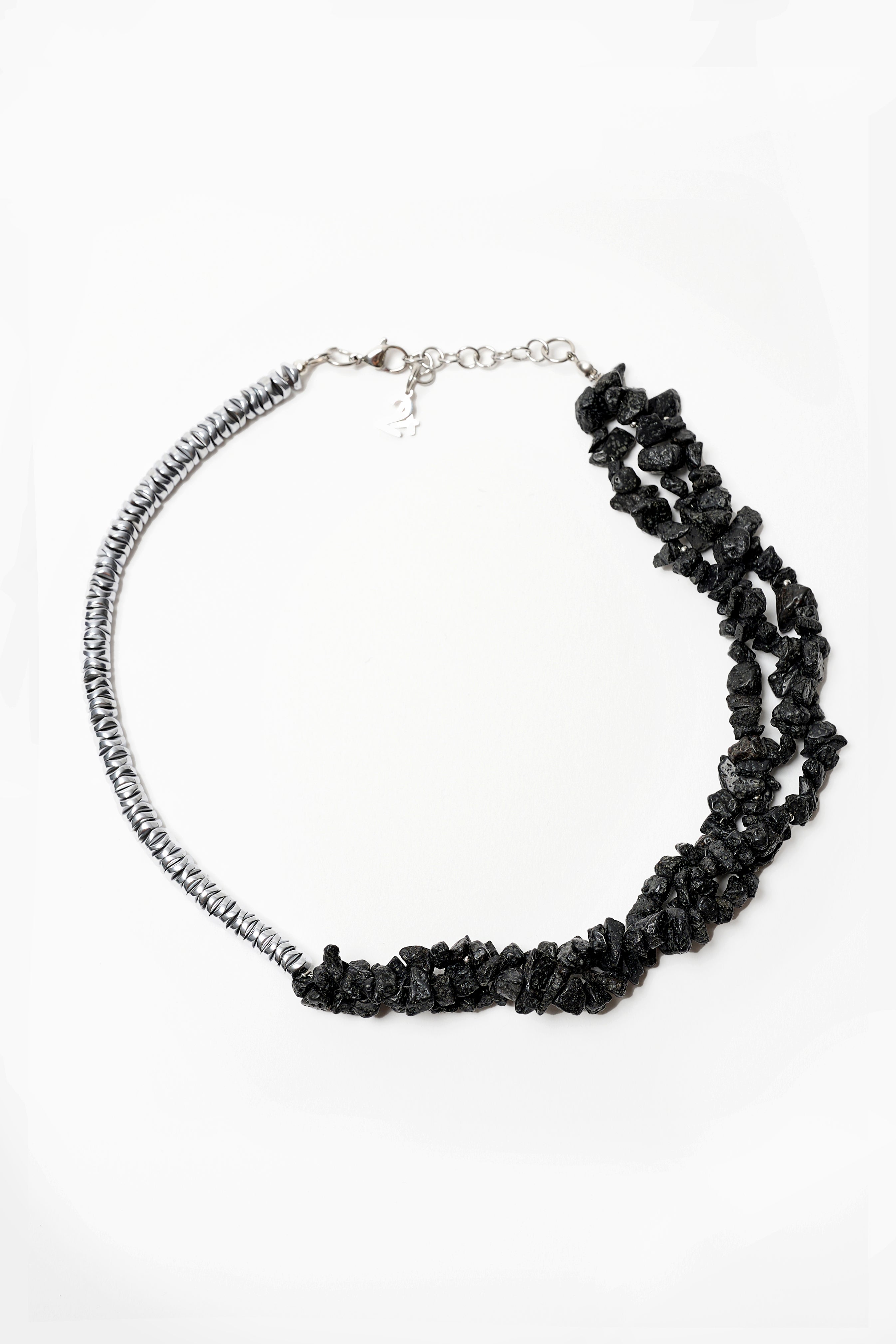 #12 Collier lave et argent